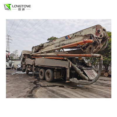 25m 30m 35m 38m 45m 50m Boom-Pumpen-LKW angebrachter Mischer und Pumpe