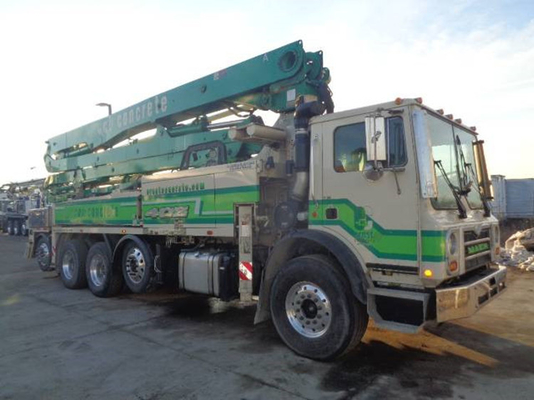 Benutzte Dieselfahrzeugbetonpumpe Zoomlion mit Max. Aggregate Diameter von 24-36 Millimeter
